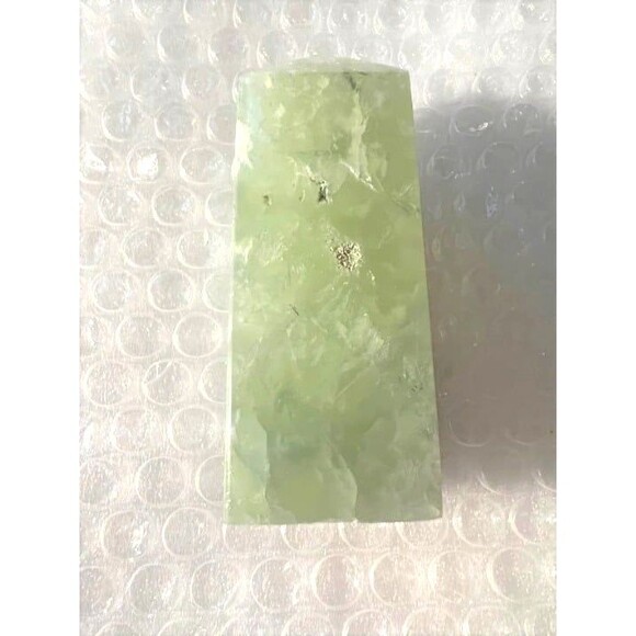 Beautiful Prehnite Tower - Picture 4 of 8